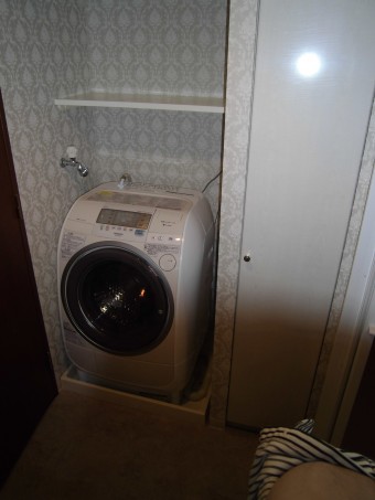 タイル貼りのユニットバスから